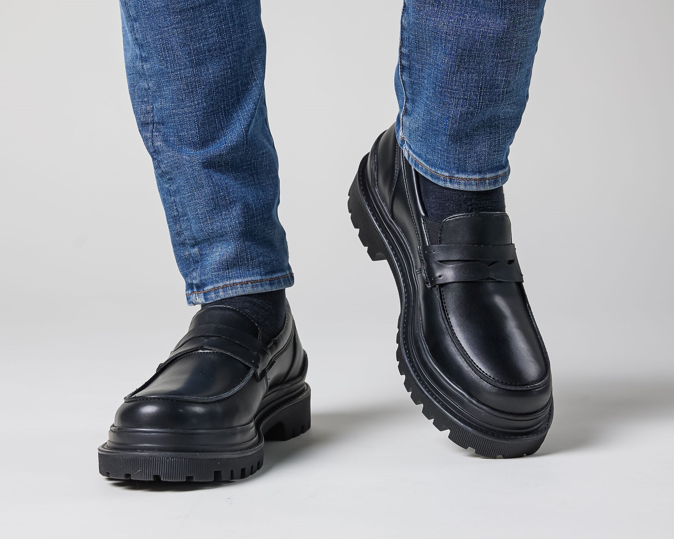 Cobain 203 Negro